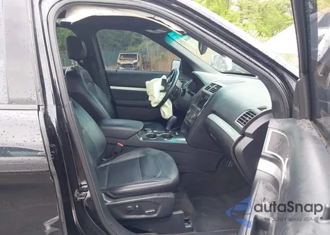 2017 Ford Explorer Xlt z USA, uszkodzony, nr VIN 1FM5K8D81HGE34201